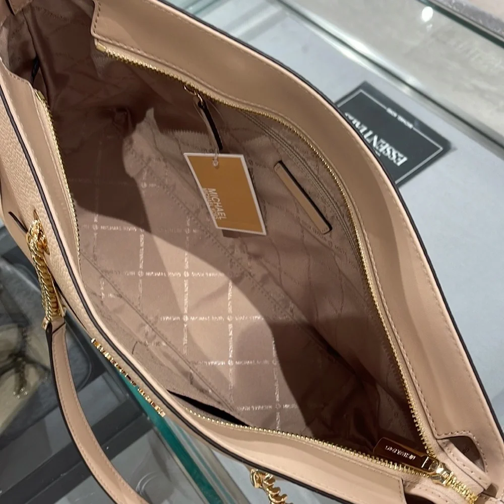 MICHAEL KORS Jet Set Medium Front Zip Pebbled Leather Chain Tote Bag Buff NWT